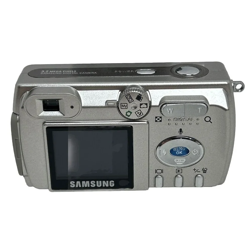 Samsung Digimax 301‎ Digital Camera 3.2 Megapixel 3X Zoom - Tested Works - MINT
